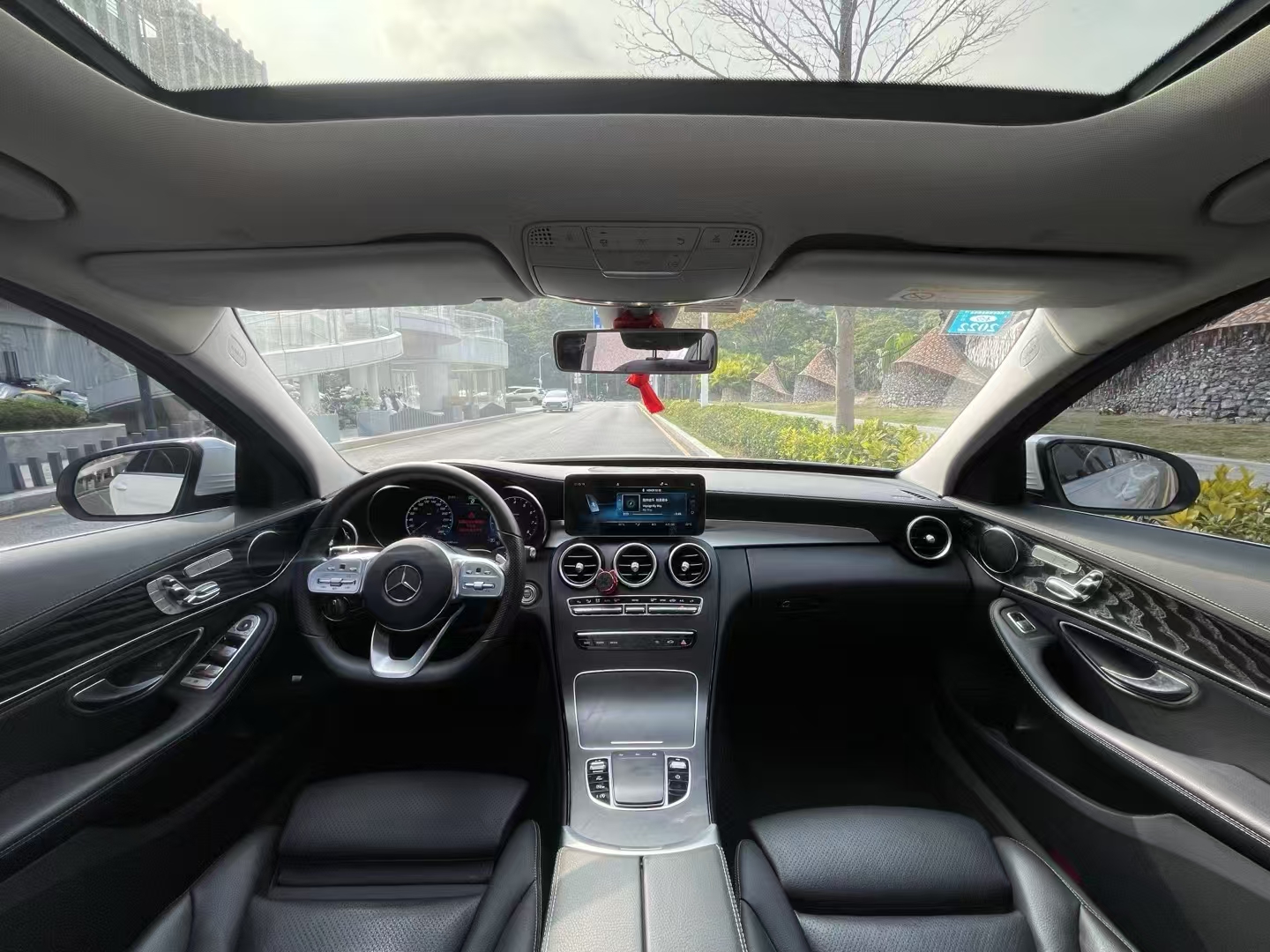奔驰C级 2020款 改款 C 260 L 运动版