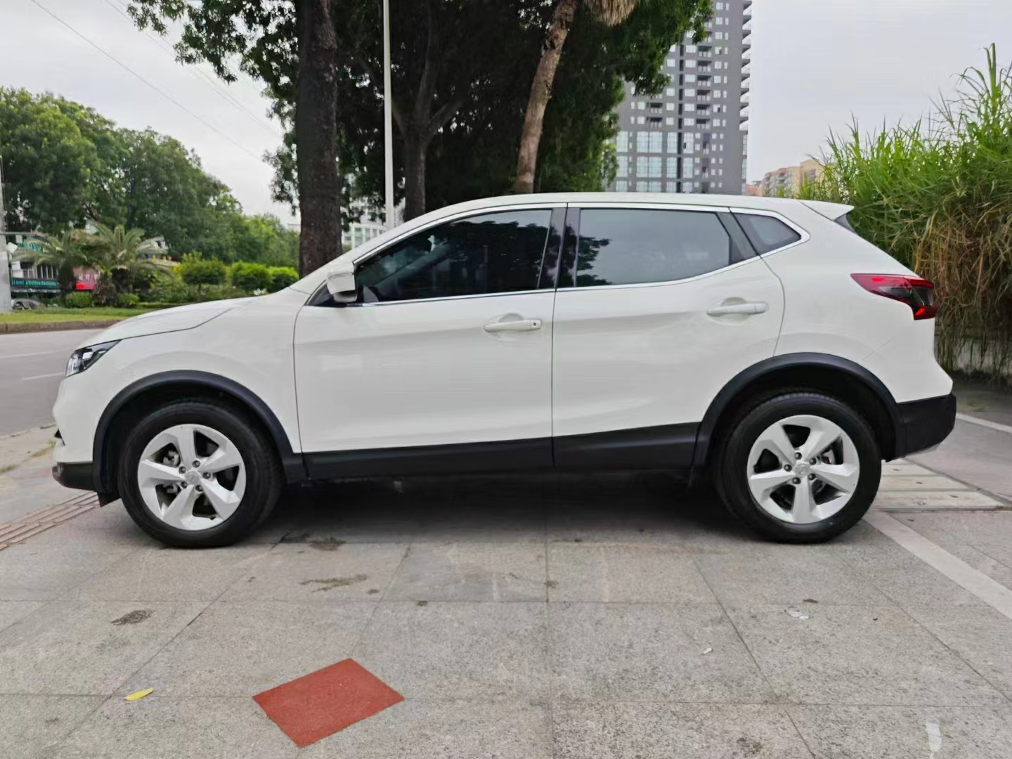 逍客 2022款 2.0L CVT XV智享版