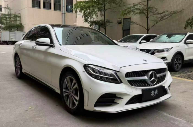 奔驰C级 2020款 C 200 L 时尚型运动版