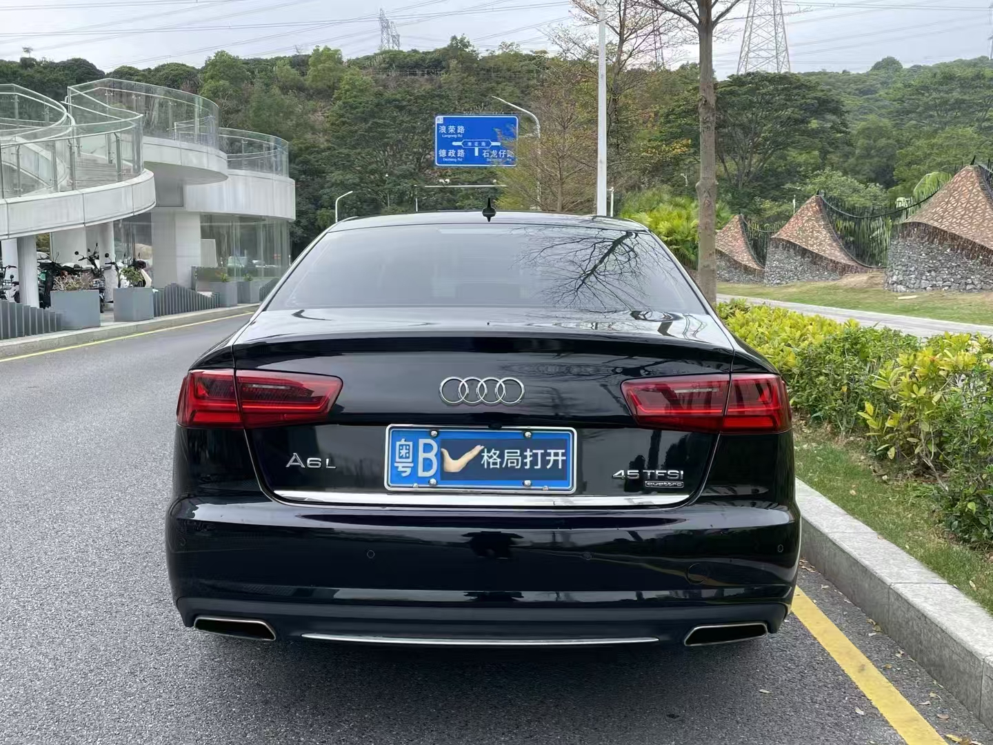 奥迪A6L 2017款 45 TFSI quattro 运动型