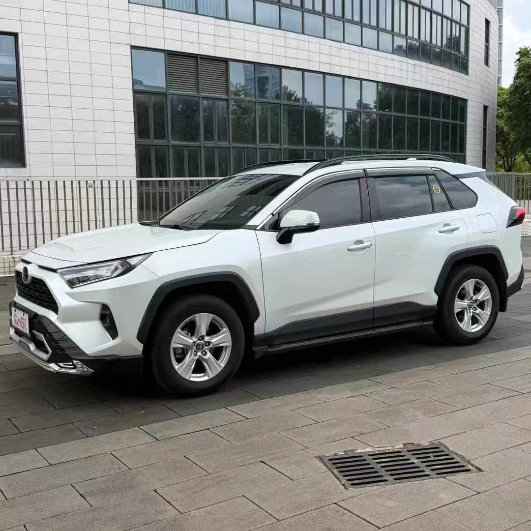 RAV4荣放 2022款 2.0L CVT两驱都市版